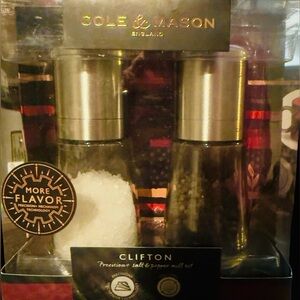 Cole & Mason Clifton Salt & Pepper Mill- Adjustable Salt & Pepper Grinders